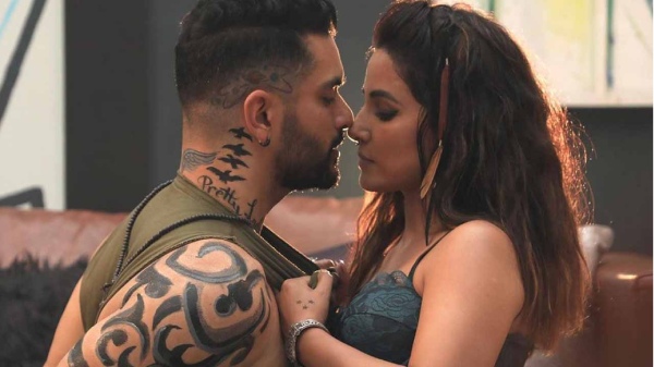  Angad Bedi, Neena Gupta