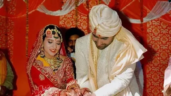 Chitra Shukla, Vaibhav Upadhyay,