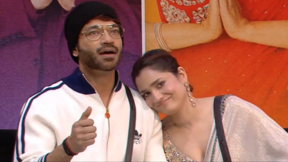 मीडिया के तानों से आया विक्की जैन को होश, सबके सामने पत्नी अंकिता से ऐसे मांगी माफी