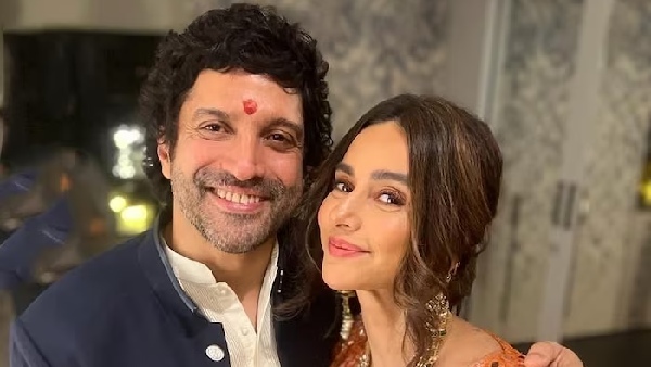 Farhan Akhtar, Javed Akhtar