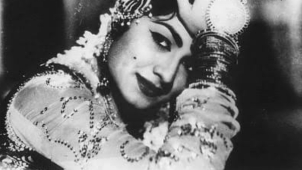  Meenu Mumtaz
