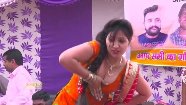 Haryanvi dancer, Rachna Tiwari