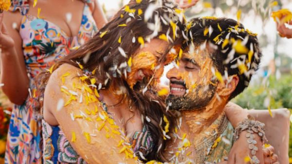 Rakul Preet Singh और Jackky Baghani की हल्दी फोटोज़ ने जीता दिल, आप भी देखें तस्वीरें