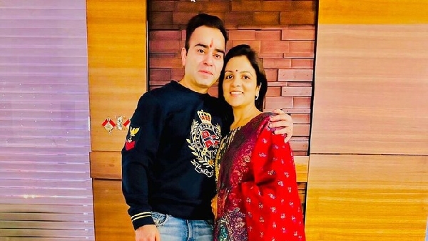 Virat Kohli Chetna Kohli Anushka Sharma