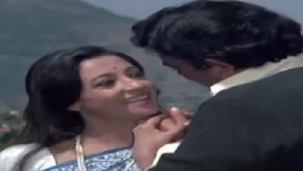 Suchitra Sen Sanjeev Kumar