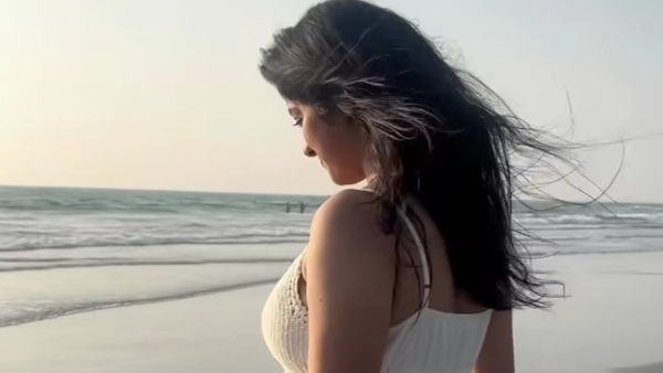 Diya Aur Baati Hum Deepika Singh