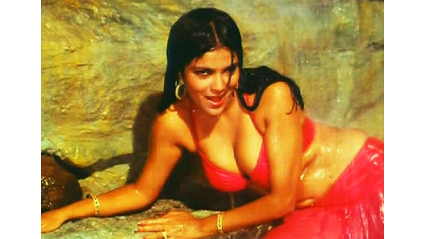 Rekha Zeenat Aman