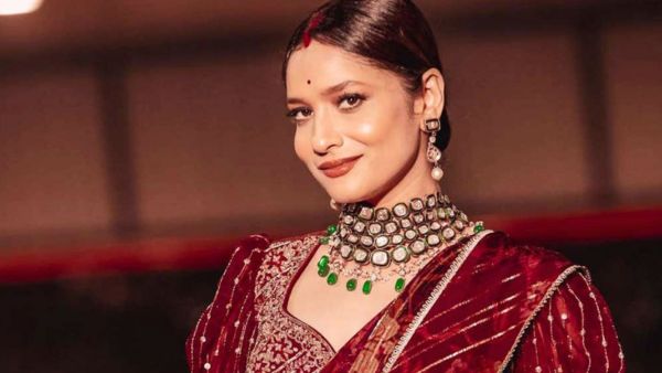 शॉर्ट्स पहनकर मंदिर पहुंचीं अंकिता लोखंडे, अतरंगी लुक देख लोग बोले- शर्म आनी चाहिए...