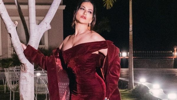 कॉलेज में ऐन मौके पर Sunny Leone के परफॉर्मेंस पर लगाई रोक