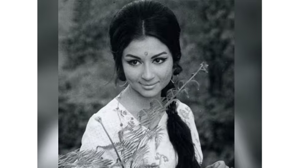 Sharmila Tagore Ranbir Kapoor Kareena Kapoor