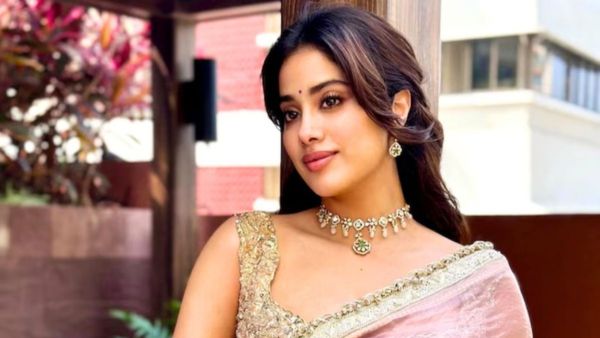 Janhvi kapoor को अस्पताल से मिली छुट्टी, इस चीज को पीने की वजह से हुई थी तबियत खराब