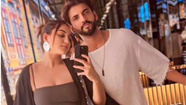 हनीमून पर गईं सोनाक्षी सिन्हा पति साथ हुईं रोमांटिक, जहीर इकबाल साथ शेयर कीं ऐसी तस्वीरें...