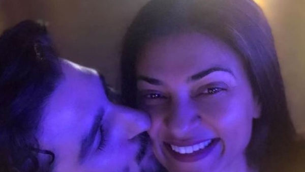 sushmita sen rohman shawl