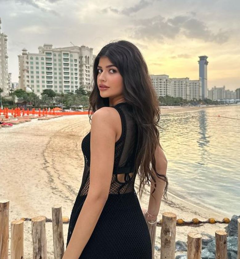 Sikandar में 24 साल की हॉट एक्ट्रेस की हुई एंट्री