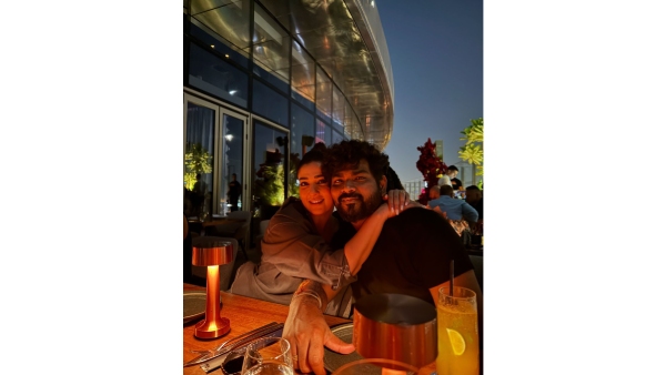 Nayanthara Vignesh Lip lock