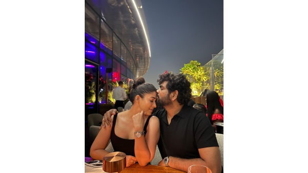 Nayanthara Vignesh Lip lock