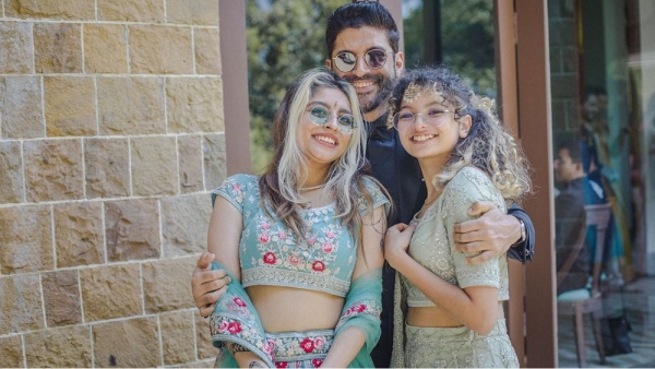 Farhan Akhtar Adhuna Daughters