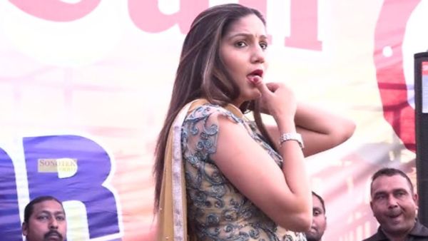 haryanvi dancer Sapna Chaudhary