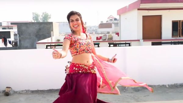 Haryanvi Dance: हरियाणवी भाभी ने घाघरा पहन किया '52 गज का दामन' गाने पर जबरदस्त डांस, इंटरनेट पर छा गया वीडियो