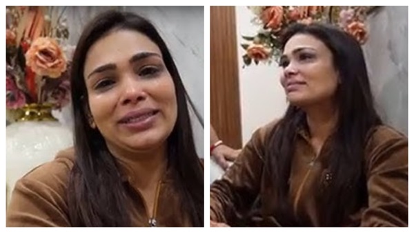 Payal Malik Crying For Family