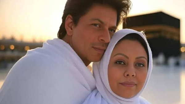Shah Rukh Khan Gauri Mecca Photo