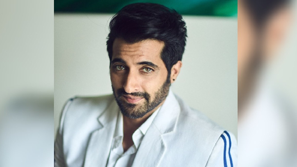 akshay Oberoi akshay Oberoi
