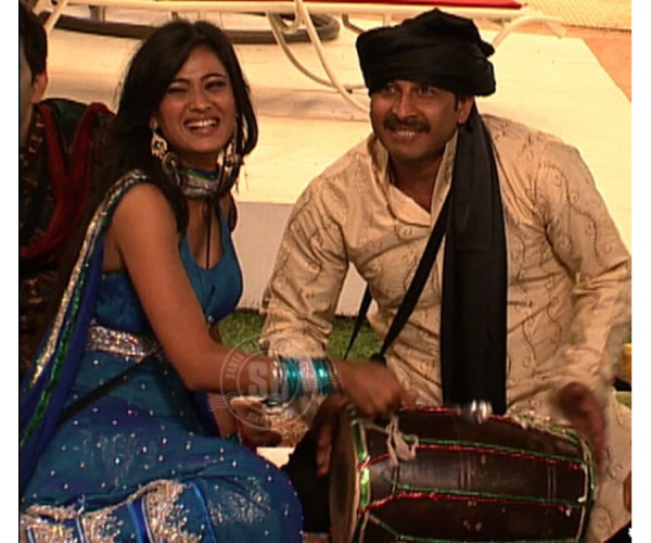 Shweta Tiwari Manoj Tiwari Shweta Tiwari Manoj Tiwari