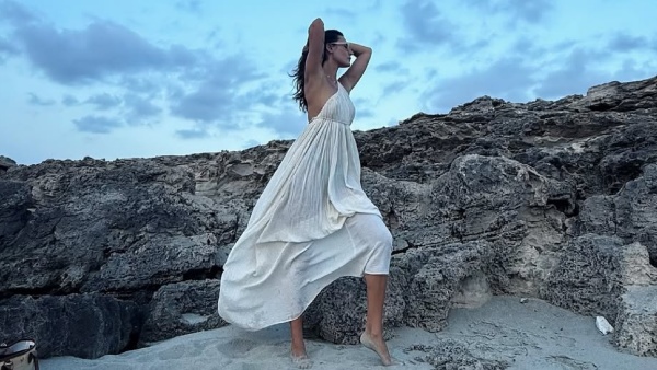 Mandana Karimi Mandana Karimi