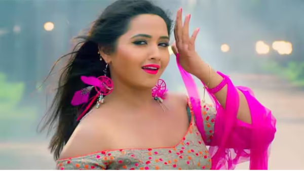 Kajal Raghwani Boyfriend Camera In Bedroom