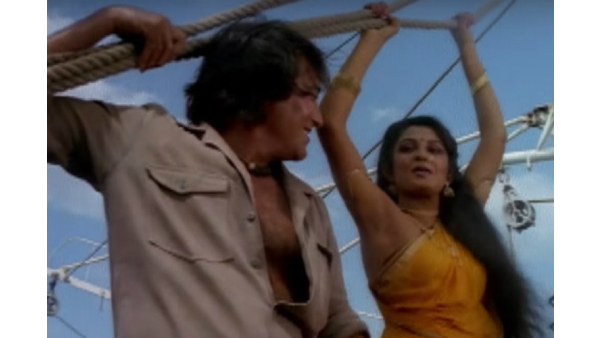 Vinod Khanna Ramya Krishnan Bold Romance