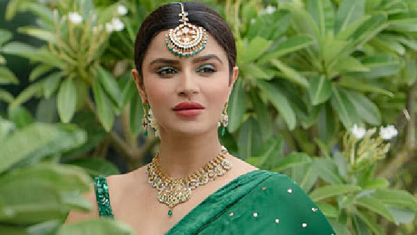 Aashka Goradia renee cheap
