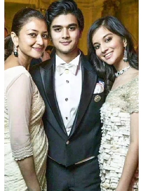 Jyotiraditya Scindia Son Mahanaryaman Scindia Jyotiraditya Scindia Son Mahanaryaman Scindia