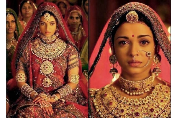 Aishwarya Rai Jodha Akbar Jwellery
