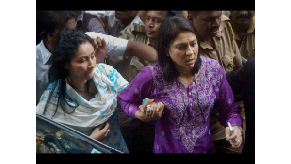 Sanjay Dutt Fight With Sister Priya Dutt