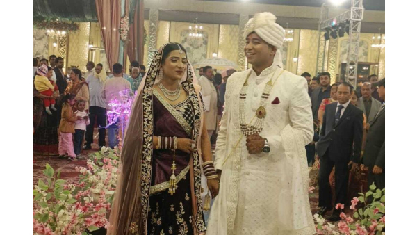 IAS Praveen Kumar IAS Anamika Love Story