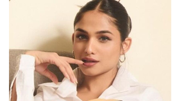 Kashish Kapoor On Cricketer Kashish Kapoor On Cricketer