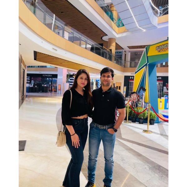 IPS Officer Ansar Shaikh Wife Waiza Ansari