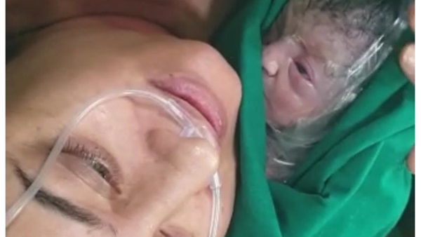 Mahhi Vij Delivery Photos