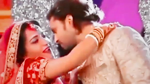 Bhojpuri Actress Monalisa Suhagrat Video Bhojpuri Actress Monalisa Suhagrat Video