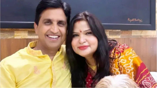 Kumar Vishwas Wife Manju Sharma Resignation