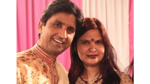 Kumar Vishwas Wife Manju Sharma Resignation