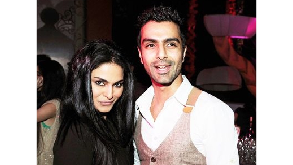 Veena Malik Ashmit Patel Love Story