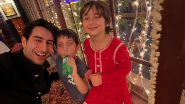 Ibrahim Ali Khan With Taimur And Jeh
