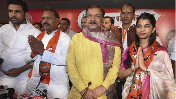 Maithili Thakur joins BJP