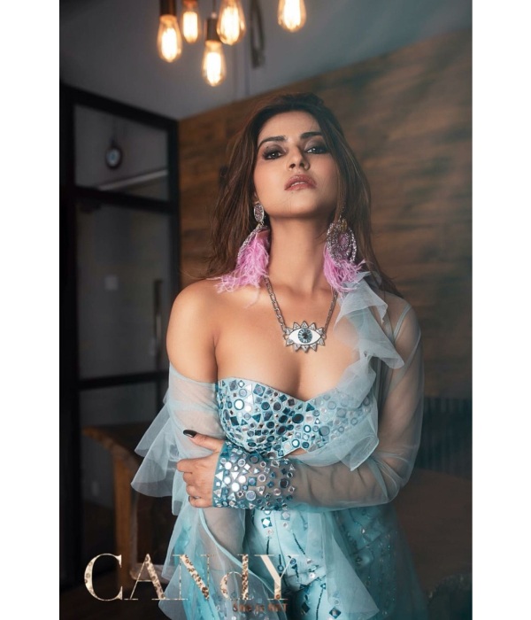 Mohnish Bahl Daughter