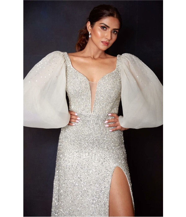 Mohnish Bahl Daughter