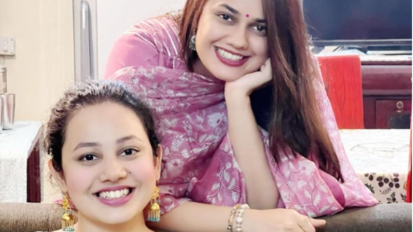 Tina Dabi mother Himali Dabi