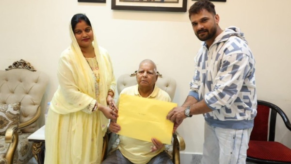 Khesari Lal Yadav joins politics