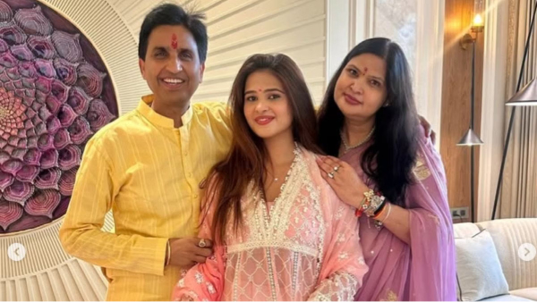 Kumar Vishwas Kumar Vishwas