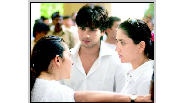 Karisma Kapoor Background Dancer